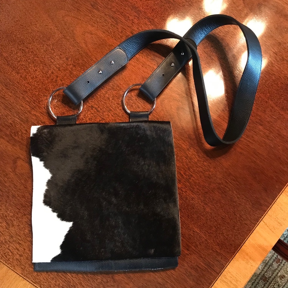 Maria by Enmon Cross Body Purse